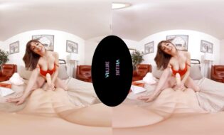 Unveiling the seductive allure of the perfect Valentine outfit in virtual reality